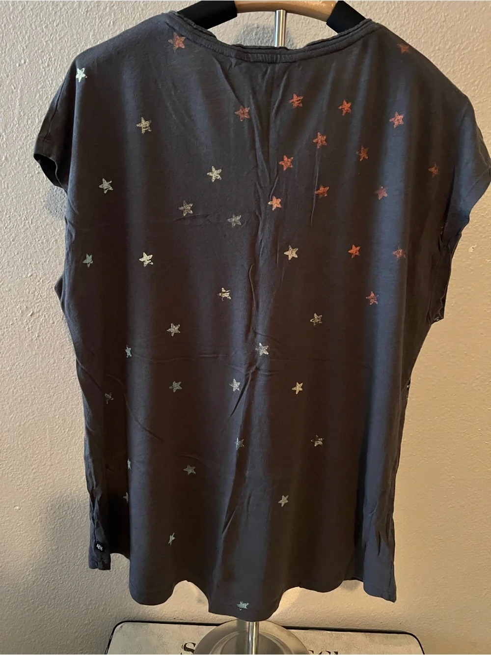 Rock And Republic Gray Short Sleeve T-Shirt Flag Shirt size large - Picture 2 of 5